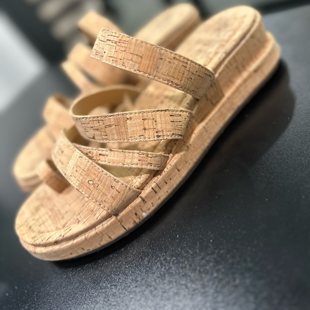 Sz 9 Korks Cork Sandals
